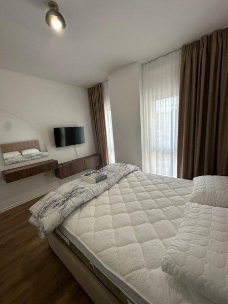 Tirane, jepet me qera apartament 2+1 Kati 8, 77 m² 1.000 € 