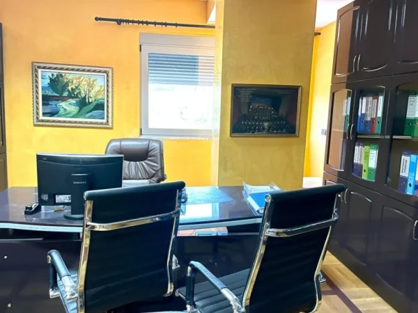 SHITET GODINE 4 KATESHE , 2.452 m² 3.000.000 € (KASHAR)