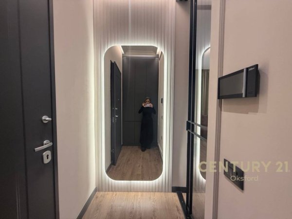 Tirane, jepet me qera apartament 1+1+Aneks+Ballkon Kati 5, 78 m² 1.050 € (Kompleksi Deliorgji)