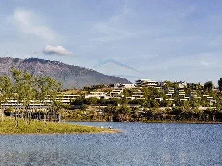 Tirane, shitet apartament 2+1 Kati 1, 124 m² 217.000 € 