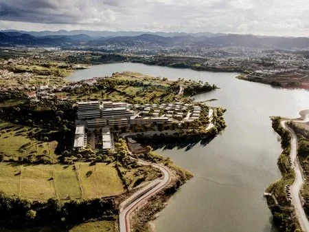 Tirane, shitet apartament 2+1 Kati 1, 124 m² 217.000 € 