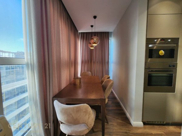 Tirane, jepet me qera apartament 3+1+Aneks+Ballkon Kati 11, 114 m² 1.600 € (Rruga Bardhok Biba)