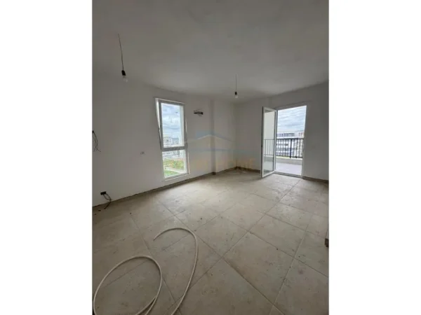 Tirane, shitet apartament 1+1+Ballkon Kati 7, 71 m² 78.000 € (QTU,Univers City)