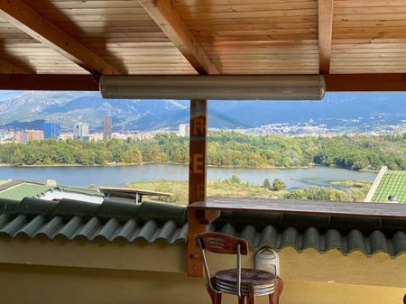 Tirane, jepet me qera apartament+verande | Penthouse 2+1 Kati 6, 310 m² 1.550 € 