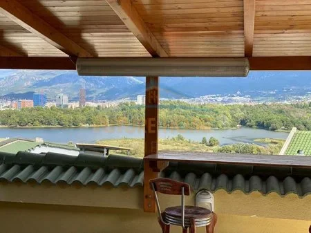Tirane, jepet me qera apartament+verande | Penthouse 2+1 Kati 6, 310 m² 1.550 € 