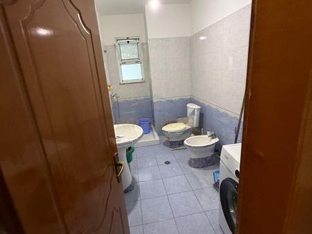 Tirane, jepet me qera apartament 2+1 Kati 2, 85 m² 500 € 