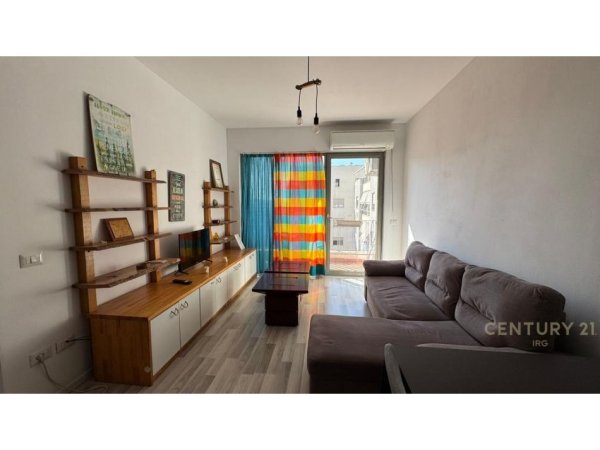 Tirane, shitet apartament 1+1 Kati 6, 64 m² 135.000 € (OXHAKU)