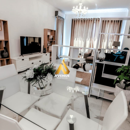 Tirane, shitet apartament 1+1+Ballkon Kati 6, 77 m² 225.000 € (rruga e kavajes)