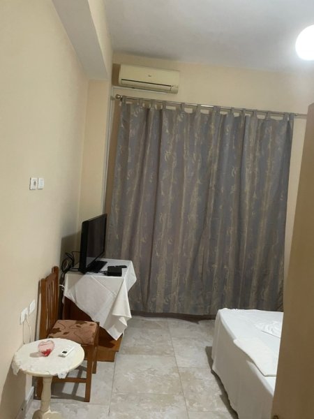 Durres, jepet me qera apartament 1+1 Kati 2, 50 m² 250 € (Durres Plazh)