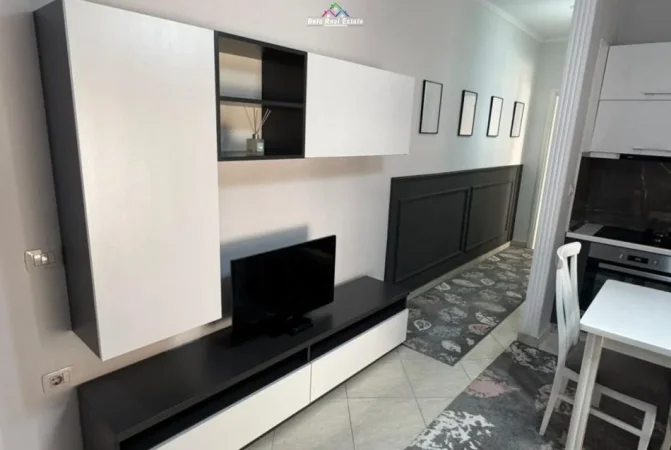 Tirane, jepet me qera apartament 1+1+Ballkon Kati 5, 73 m² 600 € (Vizion Plus)