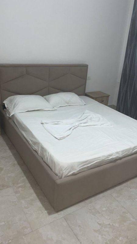 Durres, jepet me qera apartament 1+1 Kati 2, 50 m² 250 € (Durres Plazh)