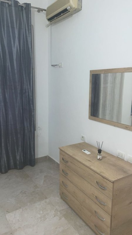 Durres, jepet me qera apartament 1+1 Kati 2, 50 m² 250 € (Durres Plazh)