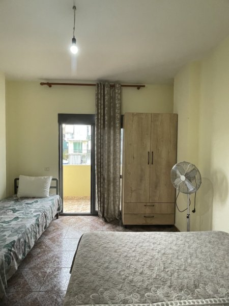 Durres, shitet apartament 2+1+Ballkon Kati 2, 85 m² 85.000 € 