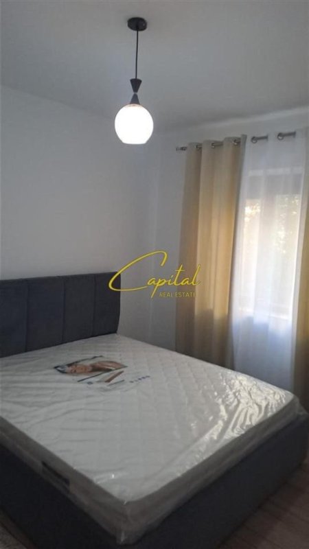 Tirane, jepet me qera apartament 1+1 Kati 2, 71 m² 400 € (LAPRAKE)