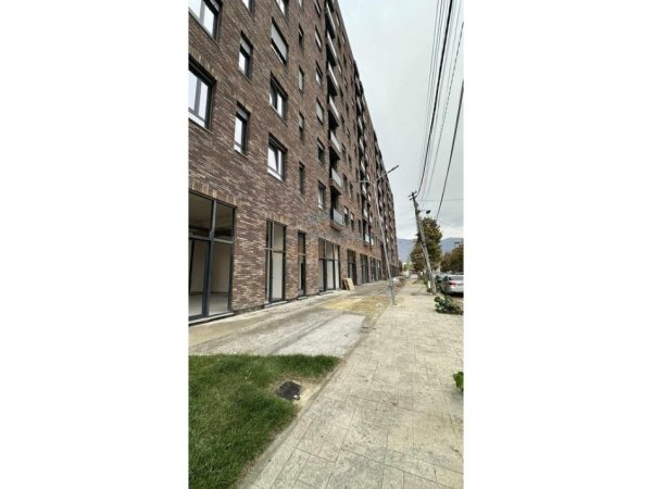 Tirane, shitet apartament 3+1 Kati 5, 121 m² 175.305 € (5 Maji)