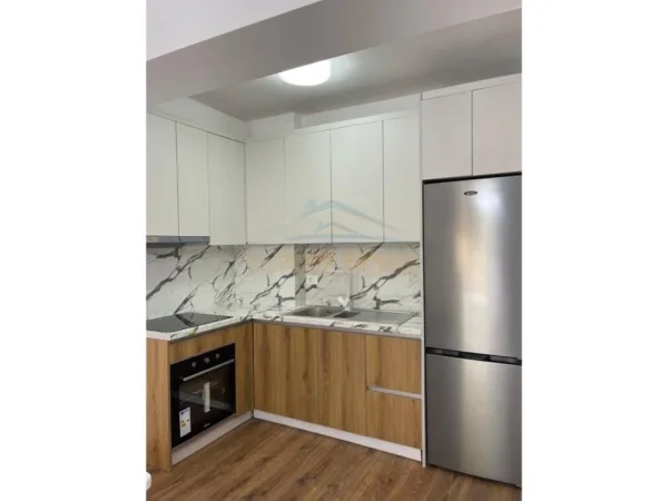 Tirane, jepet me qera apartament 1+1 Kati 2, 91 m² 700 € (Rezidenca Kodra e Diellit 2, Tiranë.)