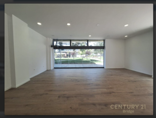 Tirane, shes ambjent biznesi Kati 0, 95 m² 350.000 € (Rruga Don Bosko)