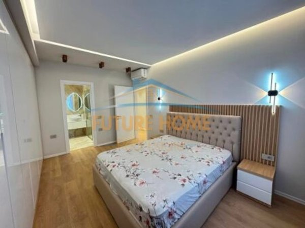 Tirane, jap me qera apartament 2+1+Ballkon Kati 3, 70 m² 1.350 € (LIQENI I THATE)