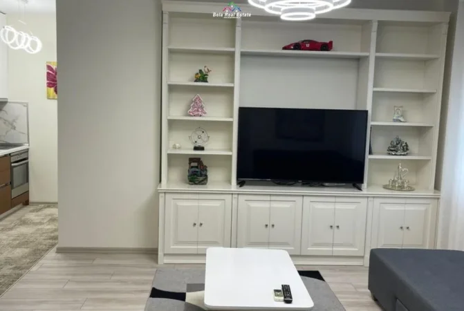 Tirane, jepet me qera apartament 1+1 Kati 8, 70 m² 1.000 € (Rruga e Kosovareve)