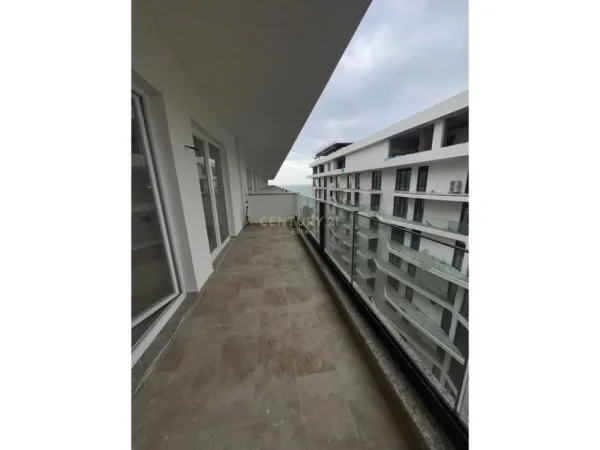 Shengjin, shitet apartament 1+1+Ballkon Kati 6, 79 m² 112.000 € (shengjin)