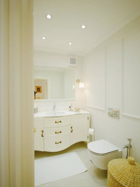 Tirane, shitet apartament 3+1 , 178 m² 