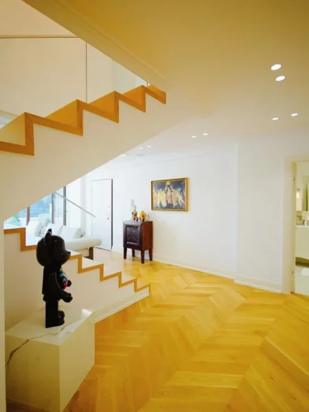 Tirane, shitet apartament 3+1 , 178 m² 