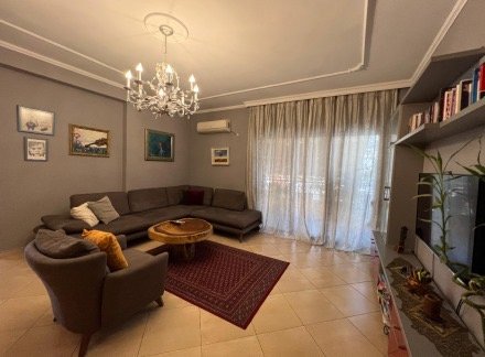 Tirane, jepet me qera apartament 2+1+Aneks+Ballkon Kati 5, 117 m² 600 € (Kodra e diellit)