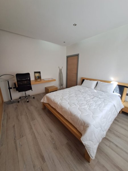 Tirane, jepet me qera apartament 1+1+Aneks+Ballkon Kati 8, 65 m² 600 € (Stadiumi Air Albania)