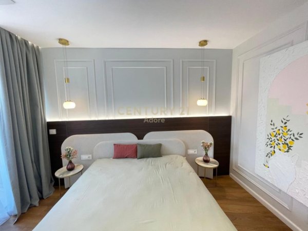 Tirane, jepet me qera apartament 2+1+Ballkon Kati 5, 103 m² 1.900 € (Liqeni Tiranes)