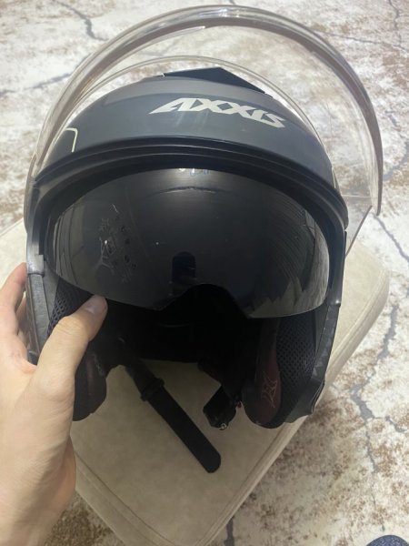 Tirane, shes Kasket motorri e perdorur 60 €