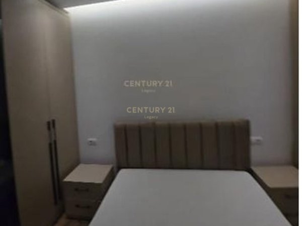 Tirane, jepet me qera apartament 2+1+Ballkon Kati 6, 110 m² 750 € (Hipoteka)