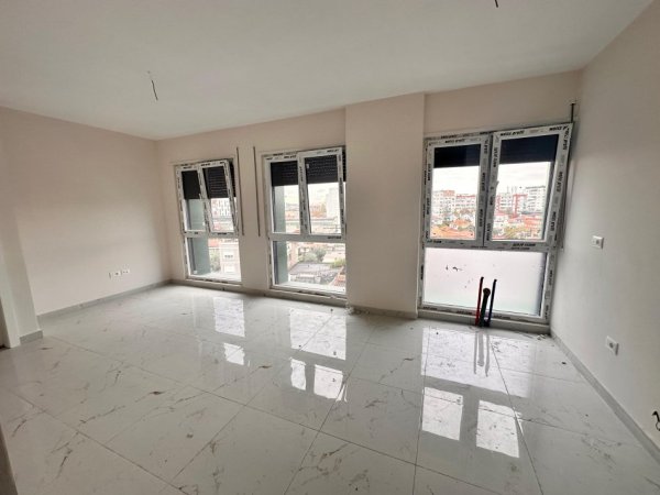 Tirane, jepet me qera apartament 1+1 Kati 4, 64 m² 500 € (Jordan Misja)