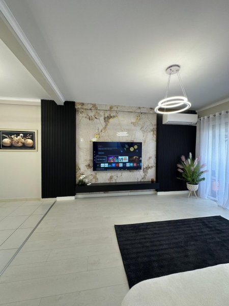 Tirane, shitet apartament 2+1+Ballkon Kati 8, 97 m² 155.000 € (Loni Ligori)