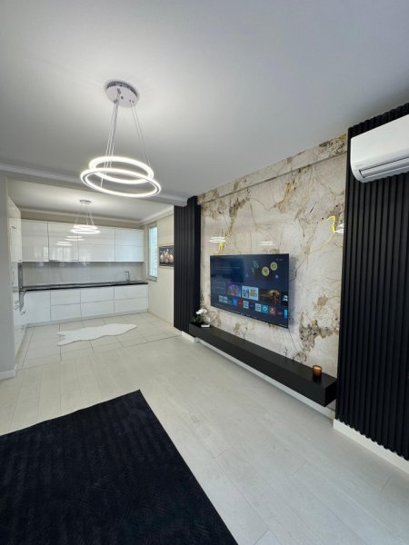 Tirane, shitet apartament 2+1+Ballkon Kati 8, 97 m² 155.000 € (Loni Ligori)