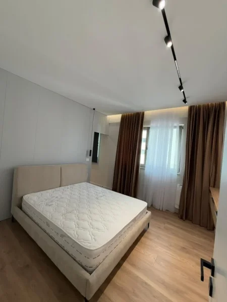Tirane, shitet apartament 2+1 , 265.000 €