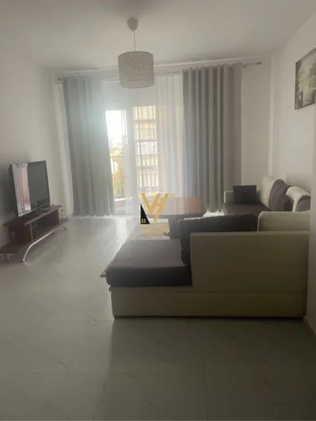 Tirane, jepet me qera apartament 1+1+Ballkon Kati 3, 75 m² 500 € (DON BOSKO)