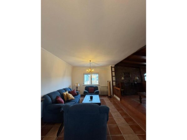 Tirane, jepet me qera apartament+verande | Penthouse 3+1 Kati 11, 252 m² 2.000 € 