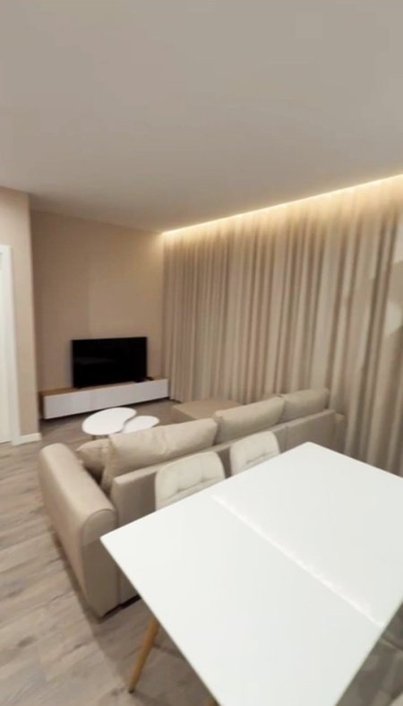 Tirane, jepet me qera apartament 1+1+Ballkon Kati 6, 60 m² 670 € (Rruga Jordan Misja)