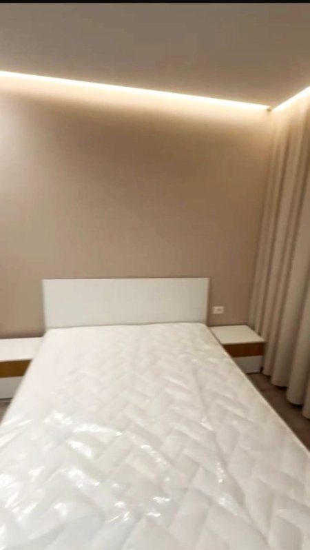 Tirane, jepet me qera apartament 1+1+Ballkon Kati 6, 60 m² 670 € (Rruga Jordan Misja)