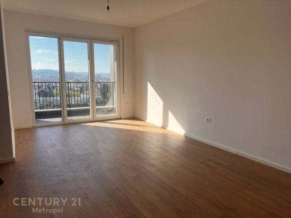 Tirane, jepet me qera apartament 1+1 Kati 8, 72 m² 501 € (Don Bosko)