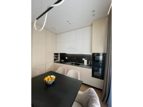 Tirane, jepet me qera apartament 1+1 Kati 3, 71 m² (Rruga e kosovareve)