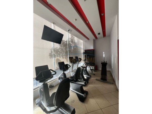 Tirane, shitet ambjent biznesi Kati 0, 422 m² 1.300.000 € 