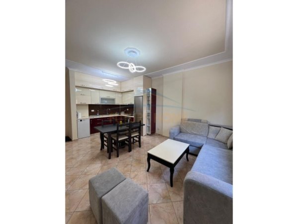 Fier, shitet apartament 2+1 Kati 2, 98 m² 95.000 € 