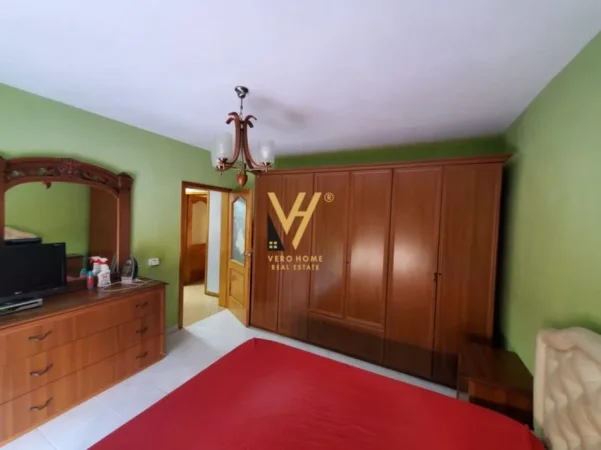 Tirane, shitet apartament 3+1+Ballkon Kati 3, 110 m² 225.000 € (21 DHJETORI)