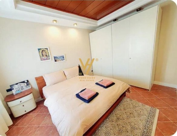 Tirane, shitet apartament 2+1+Ballkon Kati 7, 110 m² 315.000 € (QENDER)