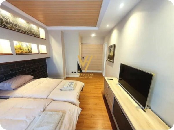 Tirane, shitet apartament 2+1+Ballkon Kati 7, 110 m² 315.000 € (QENDER)