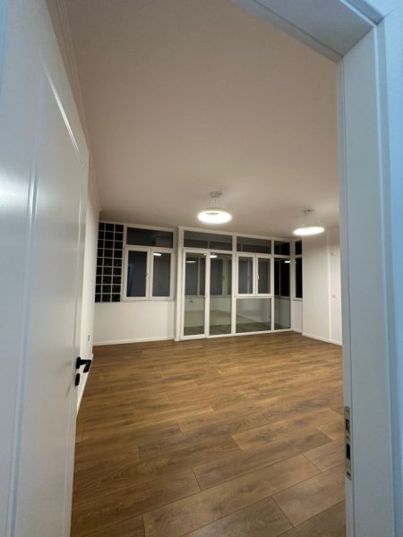 Tirane, shitet apartament 2+1 , 93 m² 218.000 € (prokuroria e tiranes)