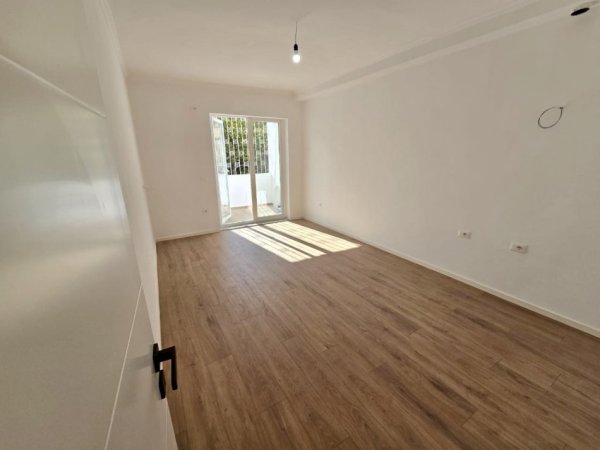 Tirane, shitet apartament 1+1+Aneks+Ballkon Kati 2, 55 m² 125.000 € (Foto Janku)