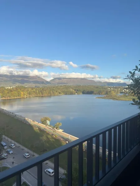 Tirane, shitet apartament 3+1 , 189 m² 670.000 € (lake view residence)