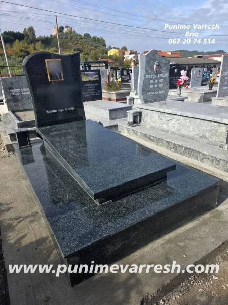 Tirane, ofroj Punime Varresh Tirane - Modele Varresh Me Granit Hassan Green 6 cm Trashesi 270 €